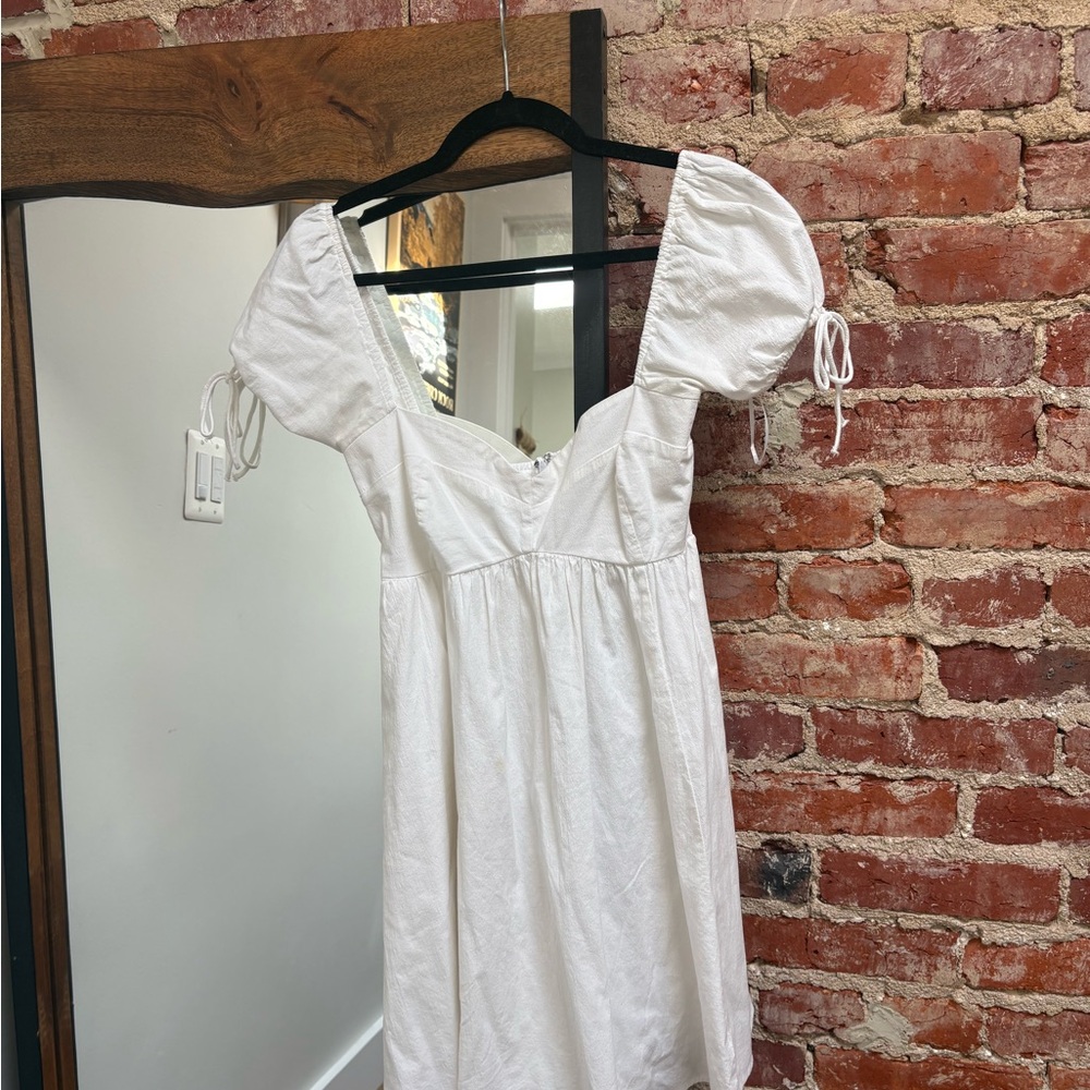 Abercrombie & Fitch White Puff-Sleeve Mini Dress